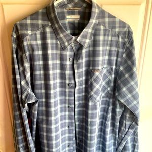 Columbia long sleeve sports shirt